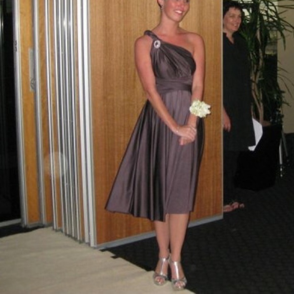 TwoBirds Classic Short Bridesmaid Dress